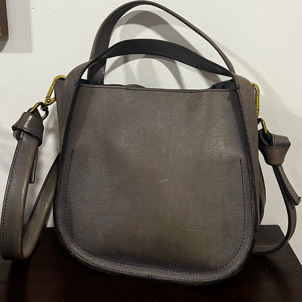Madewell Sydney Leather Crossbody Purse Satchel in Grey🩶
